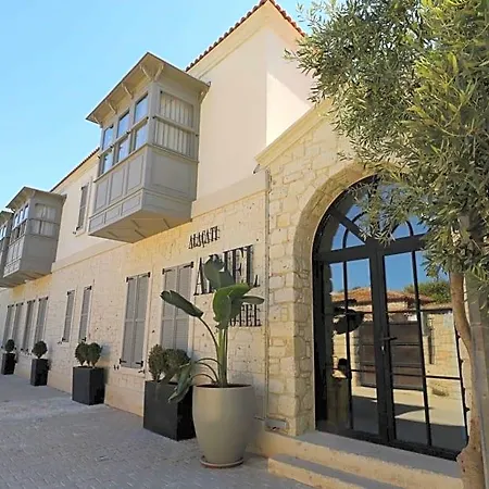 Ariel Alaçatı